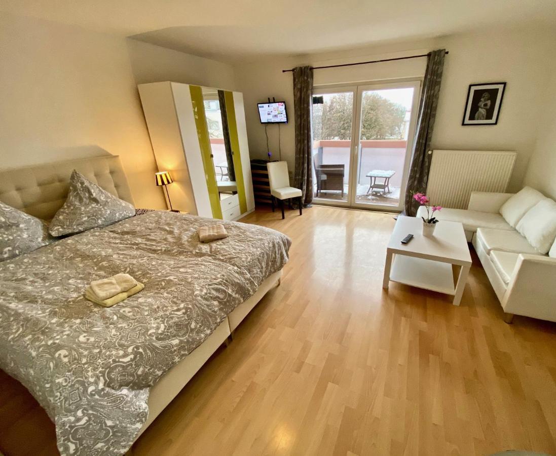 Appartamento Zentrales Wg-Zimmer 1 Ravensburg, Balkon, Kamin Esterno foto
