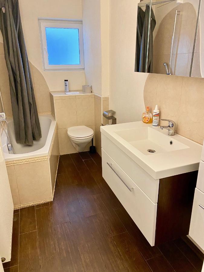Appartamento Zentrales Wg-Zimmer 1 Ravensburg, Balkon, Kamin Esterno foto